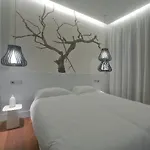 Khu Hotel