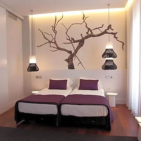 Khu Hotell Granada